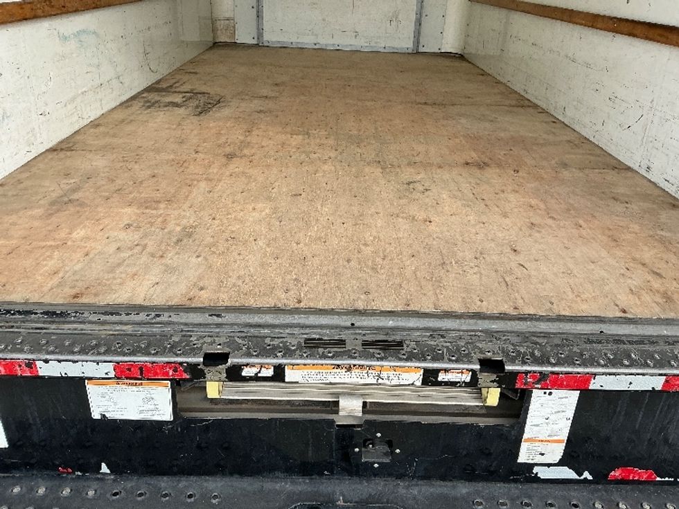 Light Duty Box Truck-Light and Medium Duty Trucks-Ford-2022-E350-Garden City-GA-99,201\n\t\tmiles-$ 29,750 - Image 10