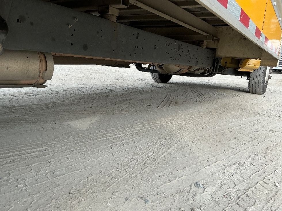 Light Duty Box Truck-Light and Medium Duty Trucks-Ford-2022-E350-Garden City-GA-99,201\n\t\tmiles-$ 29,750 - Image 14