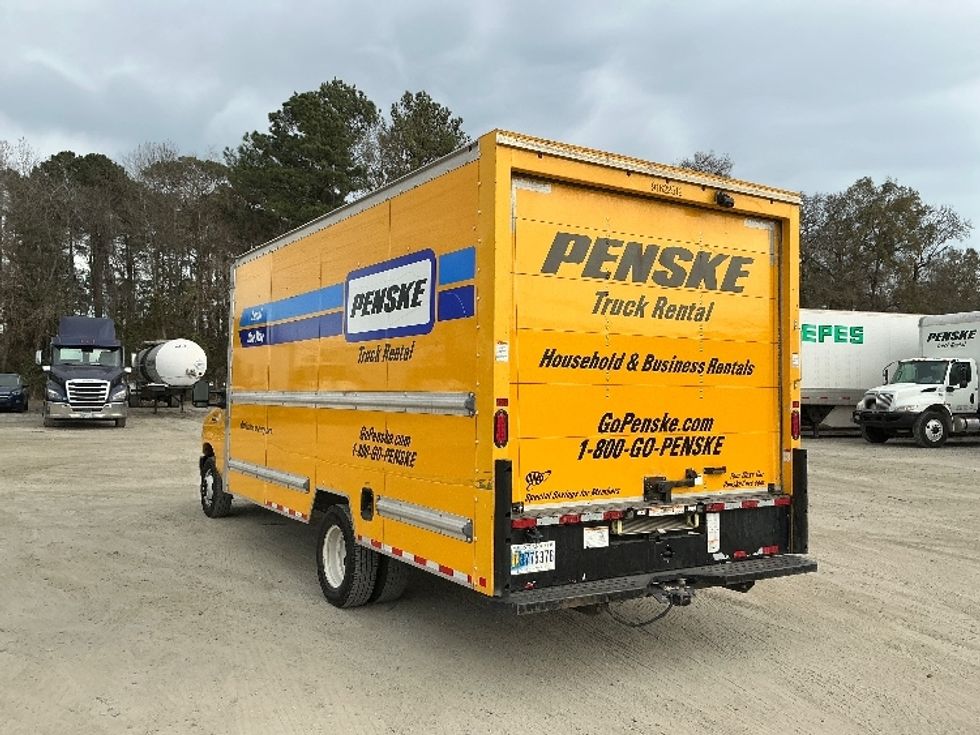 Light Duty Box Truck-Light and Medium Duty Trucks-Ford-2022-E350-Garden City-GA-99,201\n\t\tmiles-$ 29,750 - Image 6