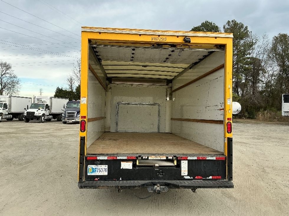 Light Duty Box Truck-Light and Medium Duty Trucks-Ford-2022-E350-Garden City-GA-99,201\n\t\tmiles-$ 29,750 - Image 8