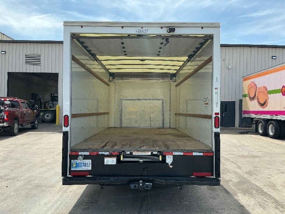 Light Duty Box Truck-Light and Medium Duty Trucks-Ford-2022-E350-Garland-TX-100,063\n\t\tmiles-$ 30,750 - Image 8