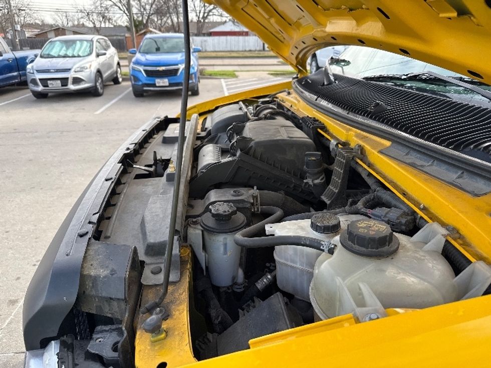 Light Duty Box Truck-Light and Medium Duty Trucks-Ford-2022-E350-Garland-TX-108,324\n\t\tmiles-$ 26,500 - Image 24