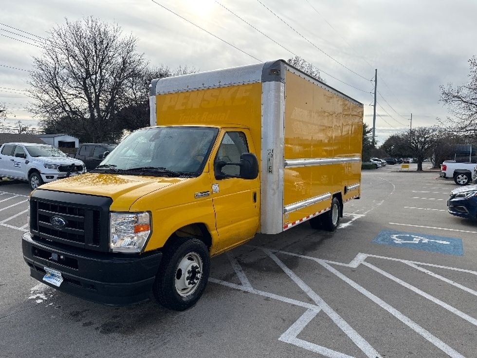 Light Duty Box Truck-Light and Medium Duty Trucks-Ford-2022-E350-Garland-TX-108,324\n\t\tmiles-$ 26,500 - Image 3