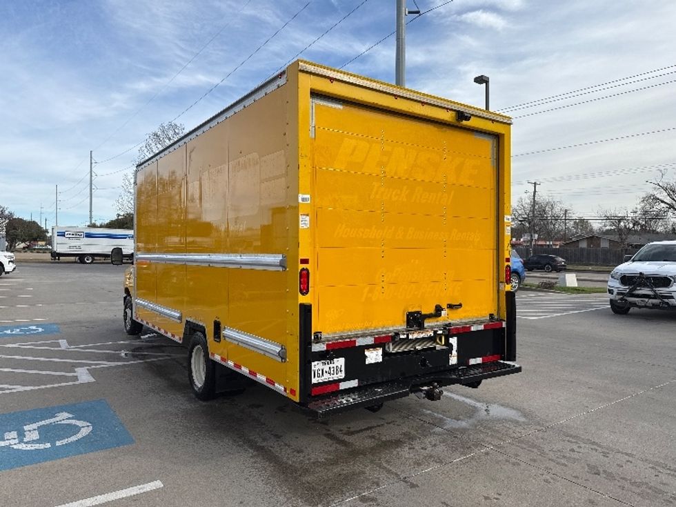 Light Duty Box Truck-Light and Medium Duty Trucks-Ford-2022-E350-Garland-TX-108,324\n\t\tmiles-$ 26,500 - Image 6
