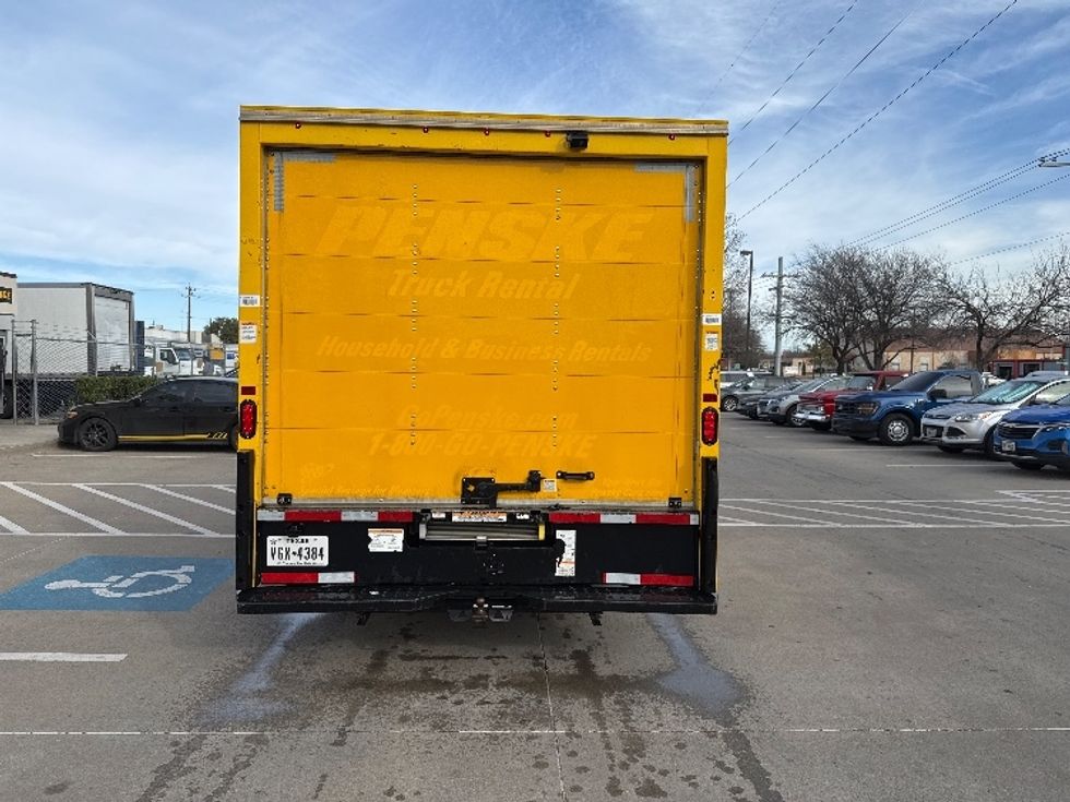 Light Duty Box Truck-Light and Medium Duty Trucks-Ford-2022-E350-Garland-TX-108,324\n\t\tmiles-$ 26,500 - Image 7