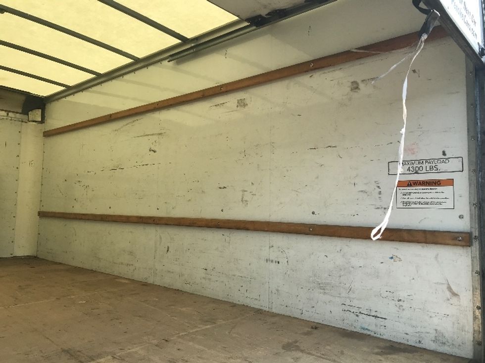 Light Duty Box Truck-Light and Medium Duty Trucks-Ford-2022-E350-Garland-TX-95,535\n\t\tmiles-$ 31,250 - Image 12