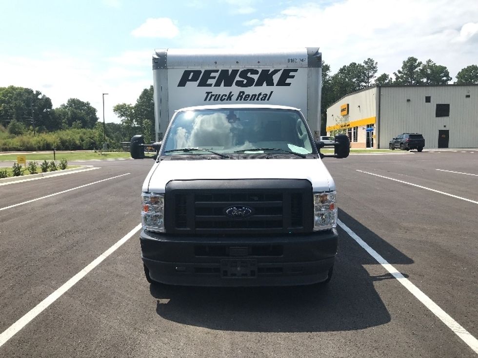 Light Duty Box Truck-Light and Medium Duty Trucks-Ford-2022-E350-Garland-TX-95,535\n\t\tmiles-$ 31,250 - Image 2