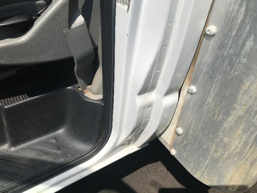 Light Duty Box Truck-Light and Medium Duty Trucks-Ford-2022-E350-Garland-TX-95,535\n\t\tmiles-$ 31,250 - Image 28