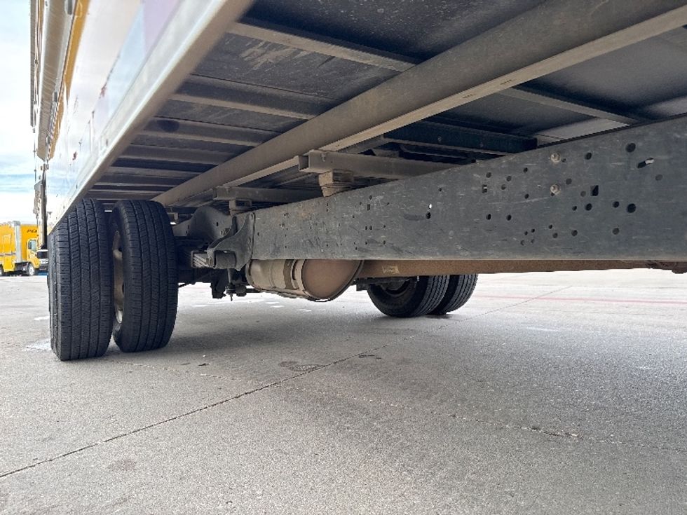 Light Duty Box Truck-Light and Medium Duty Trucks-Ford-2022-E350-Garland-TX-99,112\n\t\tmiles-$ 28,000 - Image 14