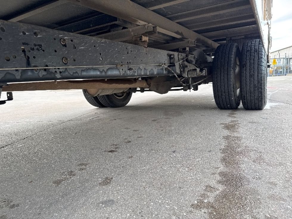 Light Duty Box Truck-Light and Medium Duty Trucks-Ford-2022-E350-Garland-TX-99,112\n\t\tmiles-$ 28,000 - Image 5