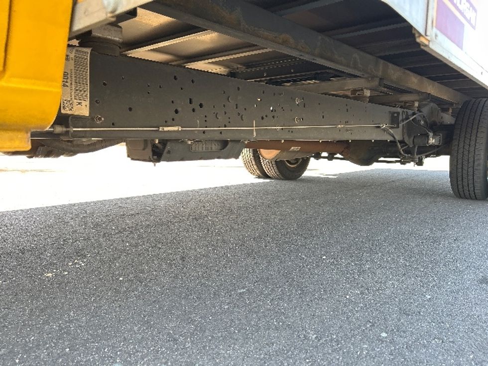 Light Duty Box Truck-Light and Medium Duty Trucks-Ford-2022-E350-Goodyear-AZ-89,166\n\t\tmiles-$ 30,750 - Image 5