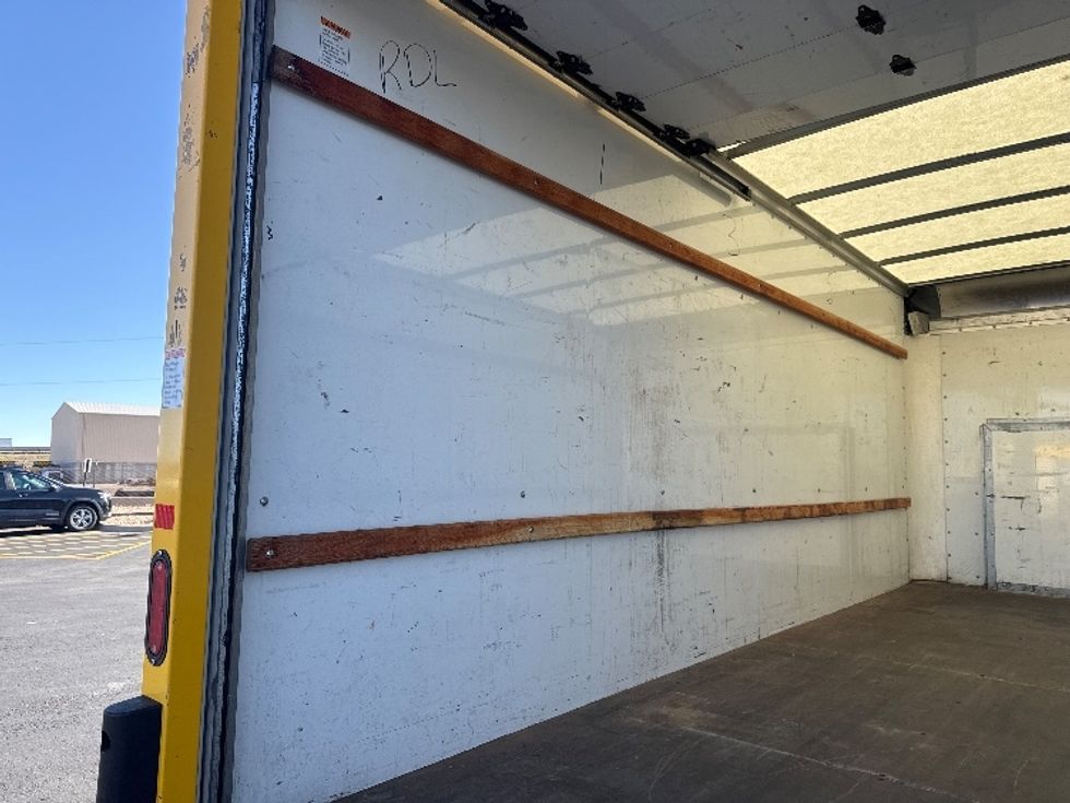 Light Duty Box Truck-Light and Medium Duty Trucks-Ford-2022-E350-Grand Junction-CO-114,067\n\t\tmiles-$ 22,500 - Image 11