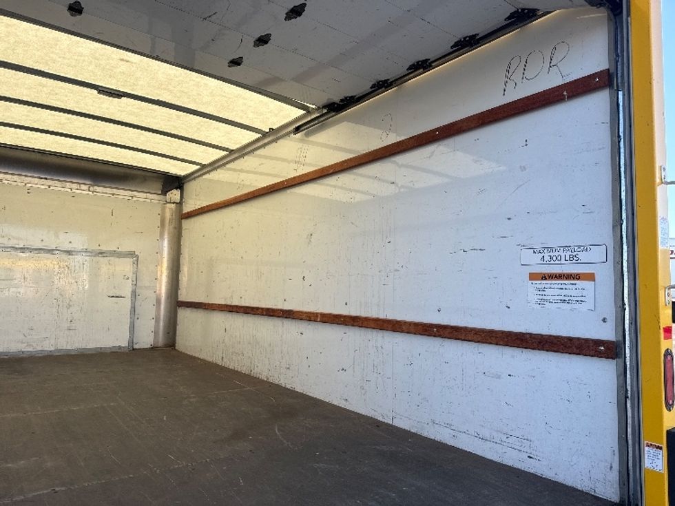 Light Duty Box Truck-Light and Medium Duty Trucks-Ford-2022-E350-Grand Junction-CO-114,067\n\t\tmiles-$ 22,500 - Image 12