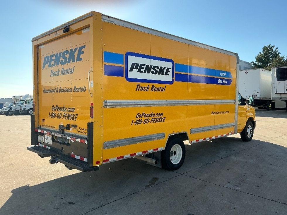 Light Duty Box Truck-Light and Medium Duty Trucks-Ford-2022-E350-Grand Prairie-TX-141,014\n\t\tmiles-$ 21,750 - Image 13