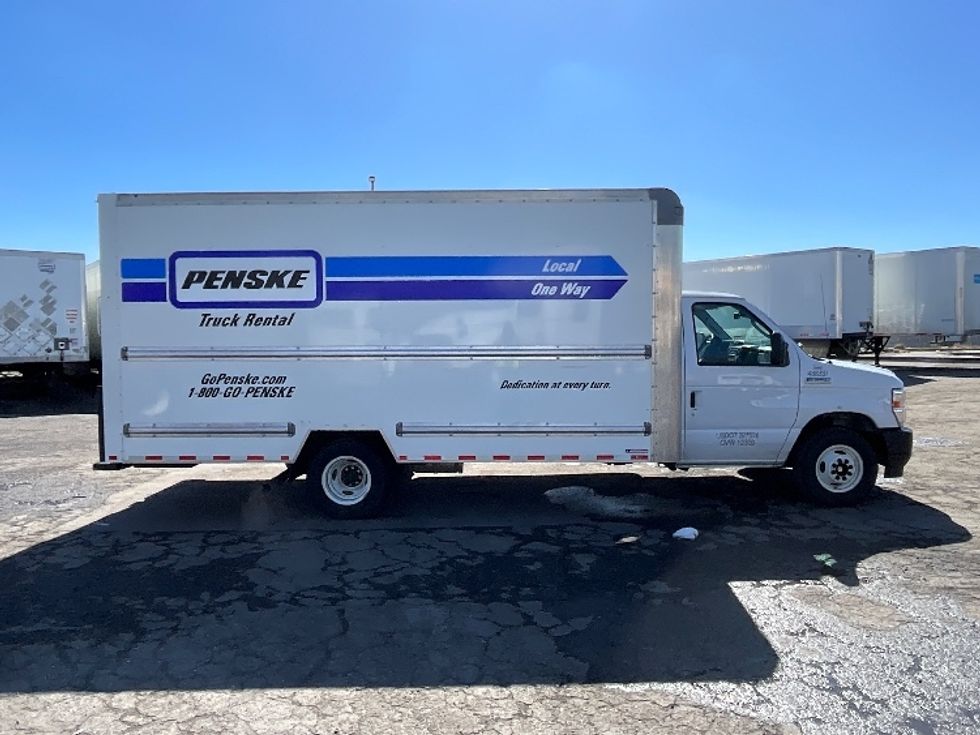 Light Duty Box Truck-Light and Medium Duty Trucks-Ford-2022-E350-Greeley-CO-100,343\n\t\tmiles-$ 32,250 - Image 15