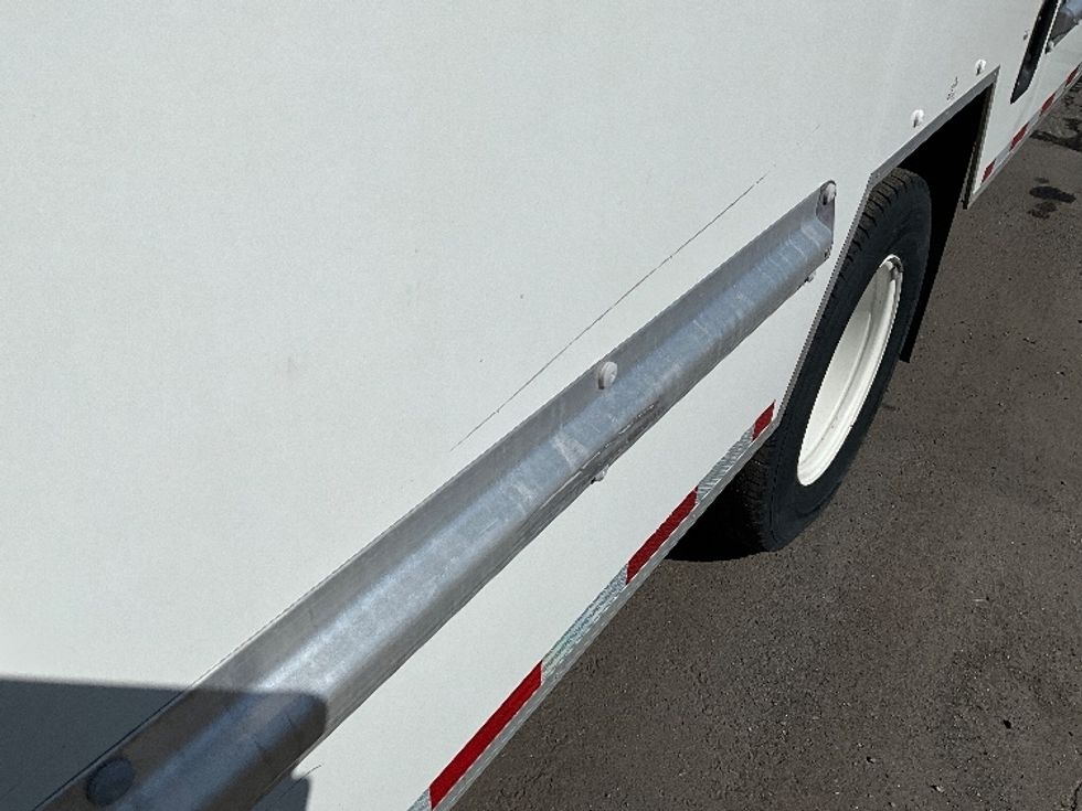 Light Duty Box Truck-Light and Medium Duty Trucks-Ford-2022-E350-Greeley-CO-100,343\n\t\tmiles-$ 32,250 - Image 25