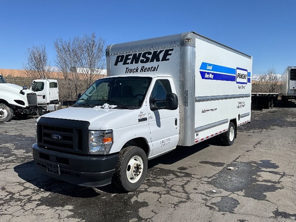 Light Duty Box Truck-Light and Medium Duty Trucks-Ford-2022-E350-Greeley-CO-100,343\n\t\tmiles-$ 32,250 - Image 3