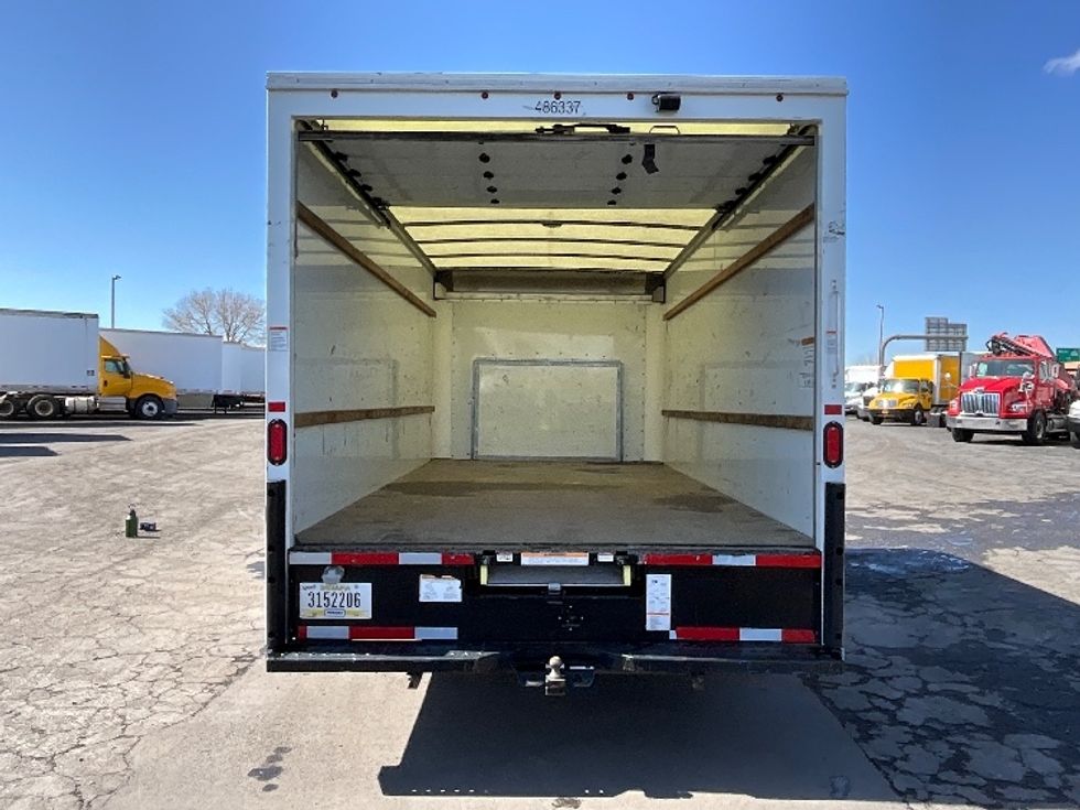 Light Duty Box Truck-Light and Medium Duty Trucks-Ford-2022-E350-Greeley-CO-100,343\n\t\tmiles-$ 32,250 - Image 9