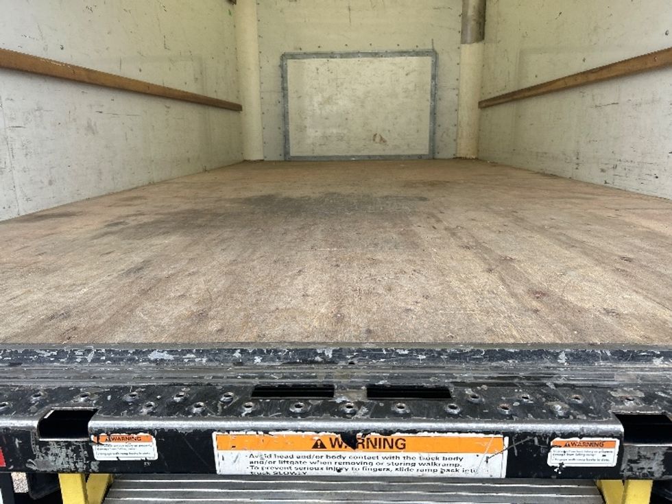 Light Duty Box Truck-Light and Medium Duty Trucks-Ford-2022-E350-Greeley-CO-107,487\n\t\tmiles-$ 27,500 - Image 9