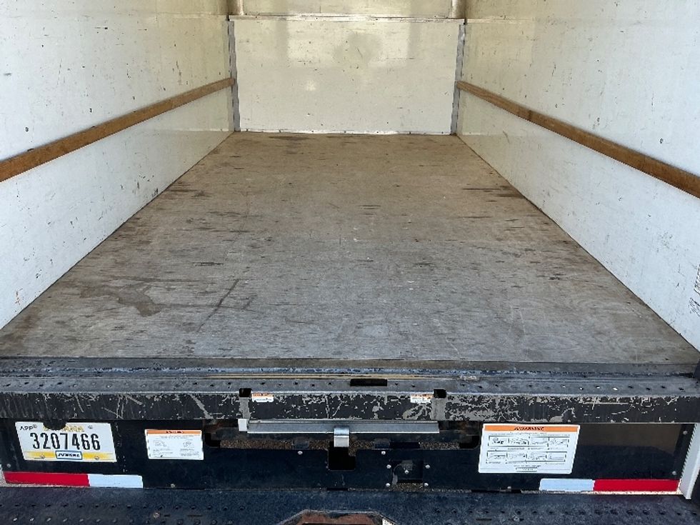 Light Duty Box Truck-Light and Medium Duty Trucks-Ford-2022-E350-Greeley-CO-121,234\n\t\tmiles-$ 28,750 - Image 10