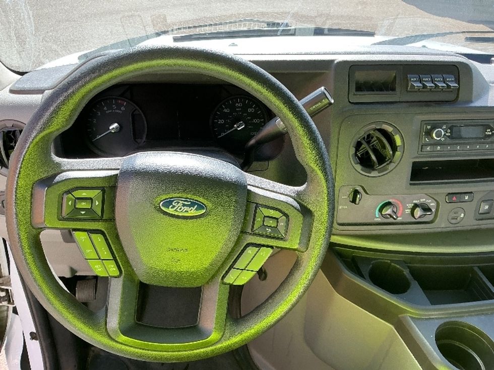 Light Duty Box Truck-Light and Medium Duty Trucks-Ford-2022-E350-Greeley-CO-121,234\n\t\tmiles-$ 28,750 - Image 18