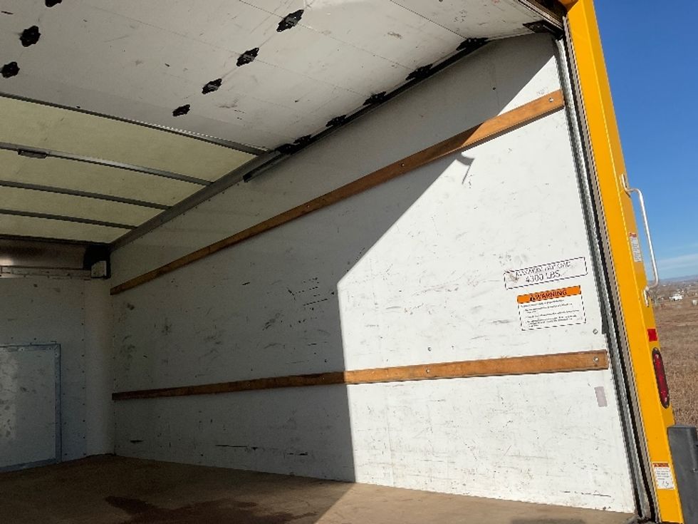 Light Duty Box Truck-Light and Medium Duty Trucks-Ford-2022-E350-Greeley-CO-86,230\n\t\tmiles-$ 31,000 - Image 11