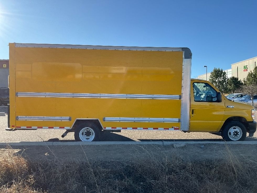 Light Duty Box Truck-Light and Medium Duty Trucks-Ford-2022-E350-Greeley-CO-86,230\n\t\tmiles-$ 31,000 - Image 14