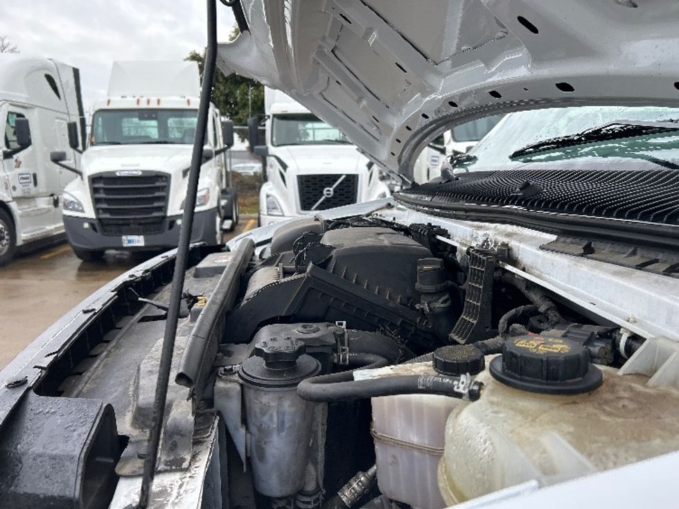 Light Duty Box Truck-Light and Medium Duty Trucks-Ford-2022-E350-Greeley-CO-87,682\n\t\tmiles-$ 34,000 - Image 24