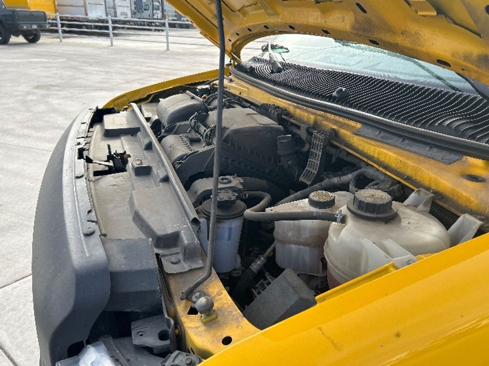 Light Duty Box Truck-Light and Medium Duty Trucks-Ford-2022-E350-Greeley-CO-92,021\n\t\tmiles-$ 30,000 - Image 24