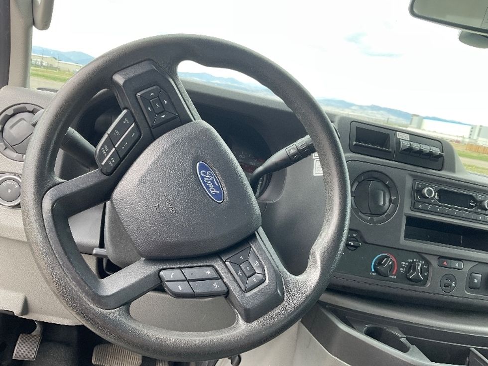 Light Duty Box Truck-Light and Medium Duty Trucks-Ford-2022-E350-Greeley-CO-99,309\n\t\tmiles-$ 32,500 - Image 18