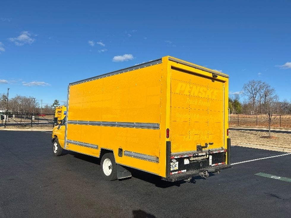 Light Duty Box Truck-Light and Medium Duty Trucks-Ford-2022-E350-Greensboro-NC-115,560\n\t\tmiles-$ 25,750 - Image 6