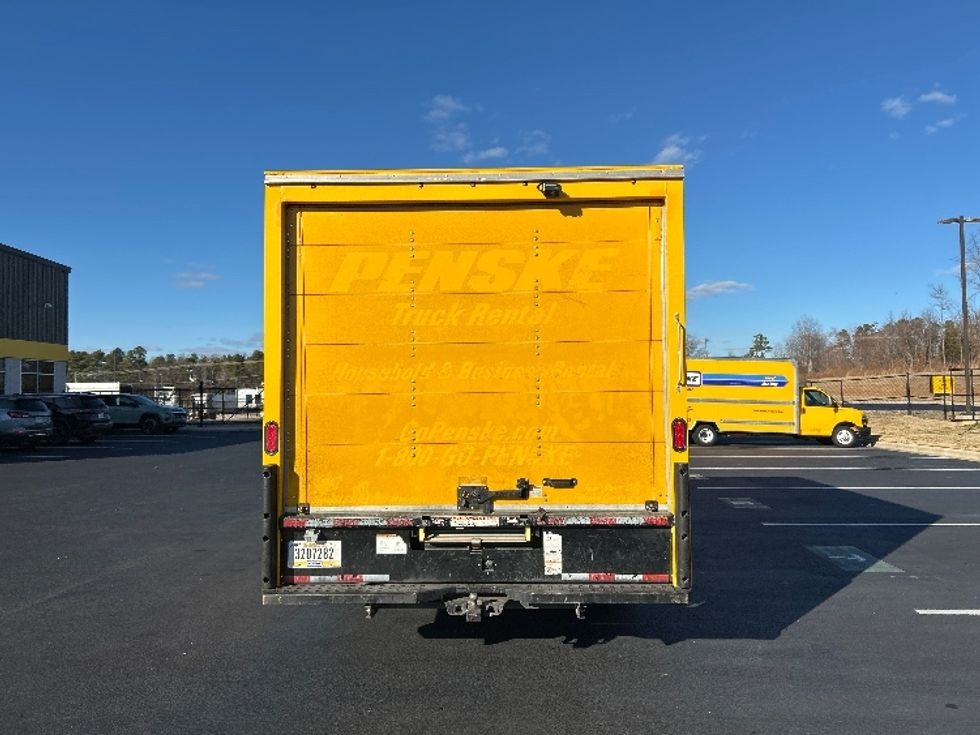 Light Duty Box Truck-Light and Medium Duty Trucks-Ford-2022-E350-Greensboro-NC-115,560\n\t\tmiles-$ 25,750 - Image 7