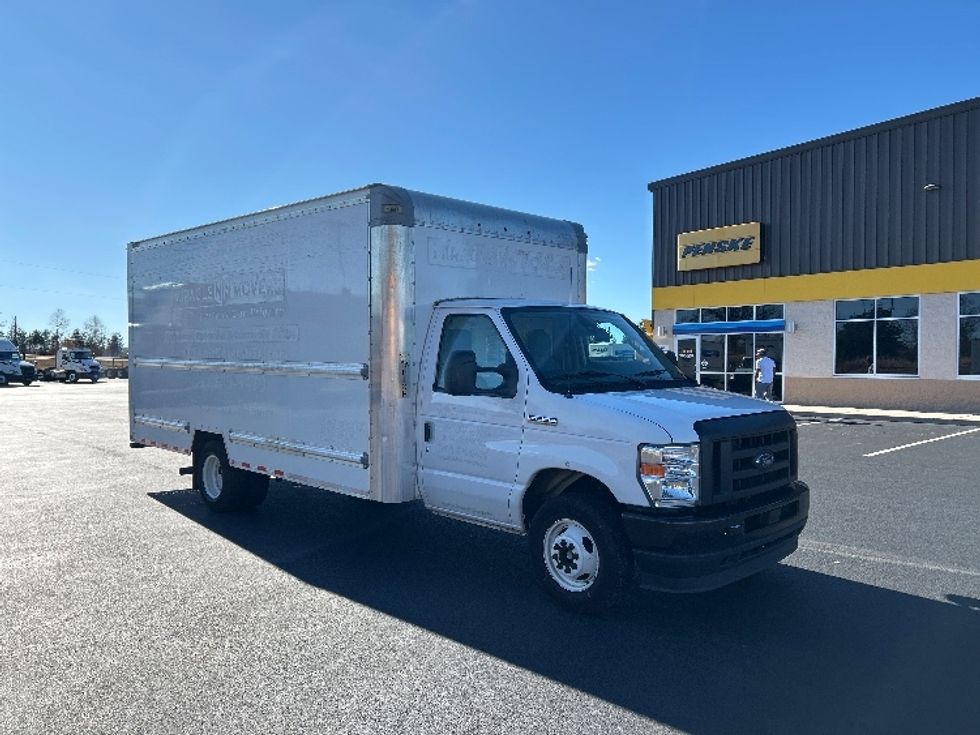 Light Duty Box Truck-Light and Medium Duty Trucks-Ford-2022-E350-Greensboro-NC-85,915\n\t\tmiles-$ 33,250 - Image 1