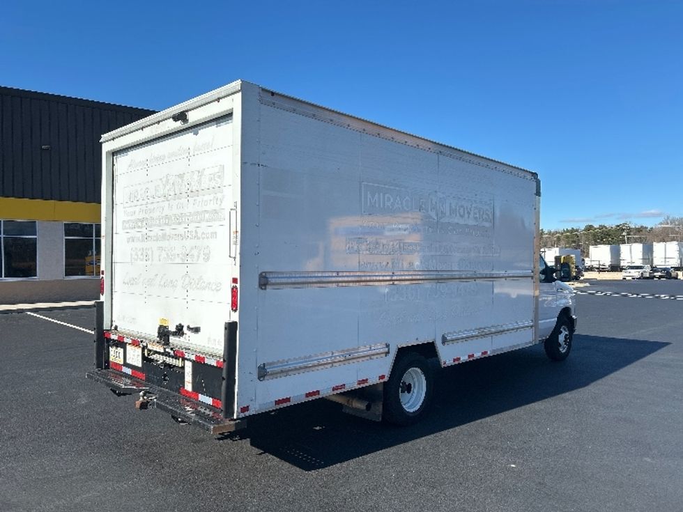 Light Duty Box Truck-Light and Medium Duty Trucks-Ford-2022-E350-Greensboro-NC-85,915\n\t\tmiles-$ 33,250 - Image 14