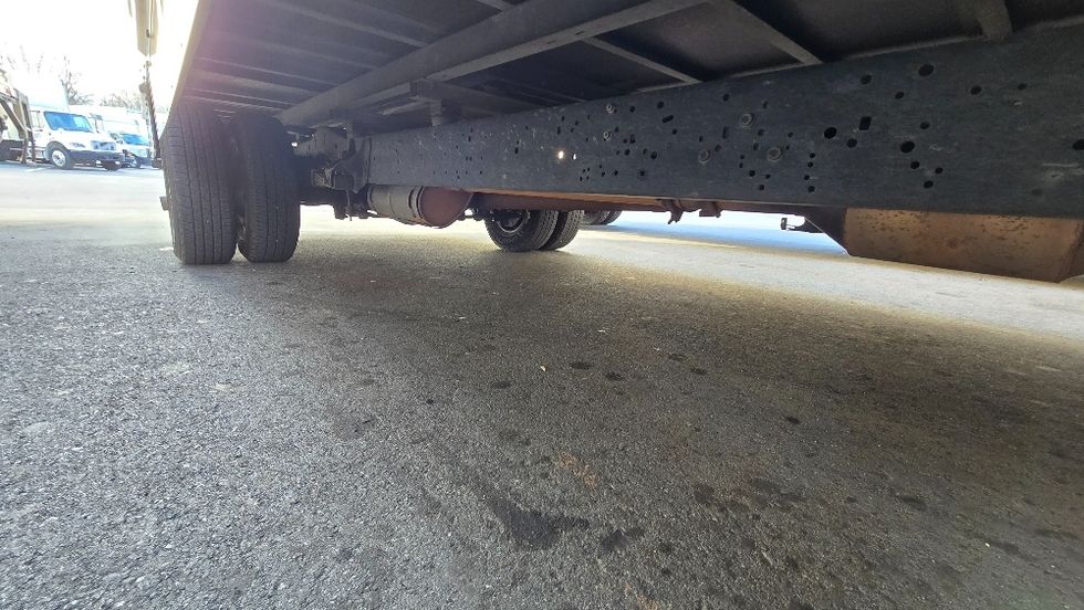 Light Duty Box Truck-Light and Medium Duty Trucks-Ford-2022-E350-Greensboro-NC-89,186\n\t\tmiles-$ 31,000 - Image 14