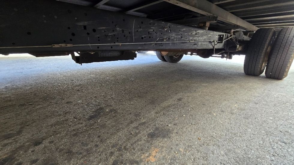 Light Duty Box Truck-Light and Medium Duty Trucks-Ford-2022-E350-Greensboro-NC-89,186\n\t\tmiles-$ 31,000 - Image 5