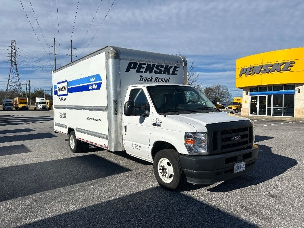 Light Duty Box Truck-Light and Medium Duty Trucks-Ford-2022-E350-Greenville-SC-86,326\n\t\tmiles-$ 34,500 - Image 1