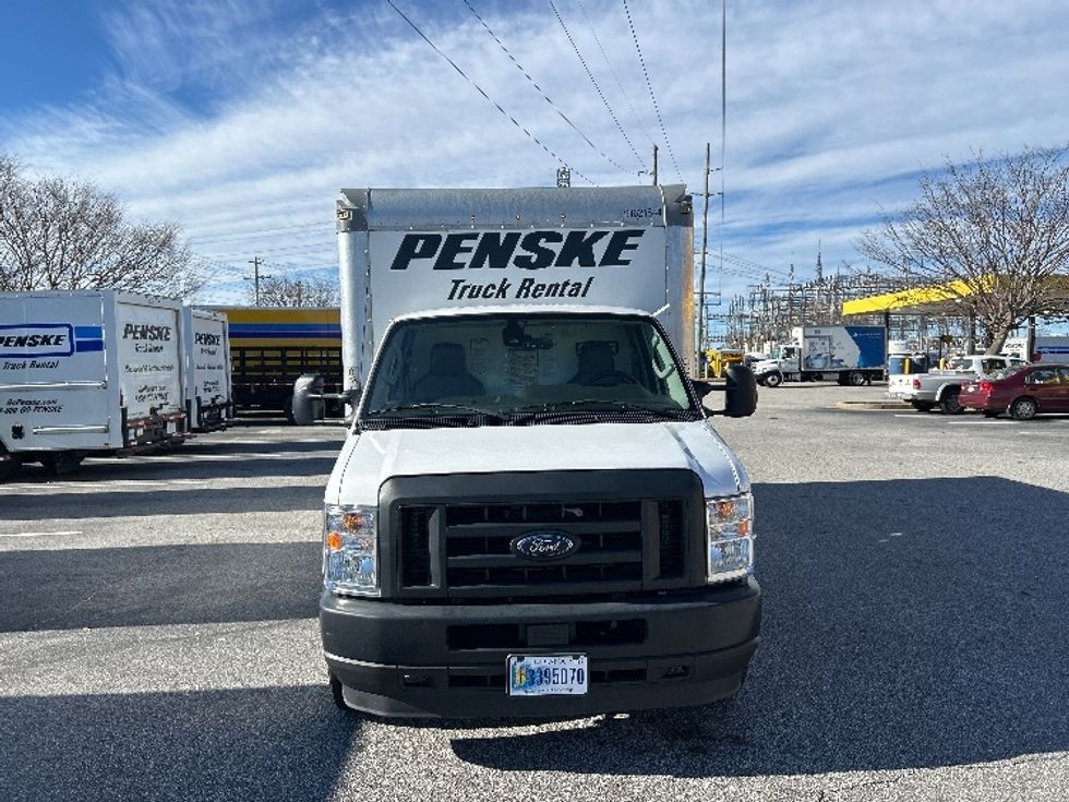 Light Duty Box Truck-Light and Medium Duty Trucks-Ford-2022-E350-Greenville-SC-86,326\n\t\tmiles-$ 34,500 - Image 2