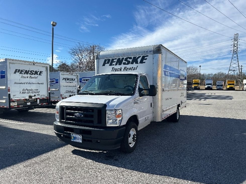 Light Duty Box Truck-Light and Medium Duty Trucks-Ford-2022-E350-Greenville-SC-86,326\n\t\tmiles-$ 34,500 - Image 3