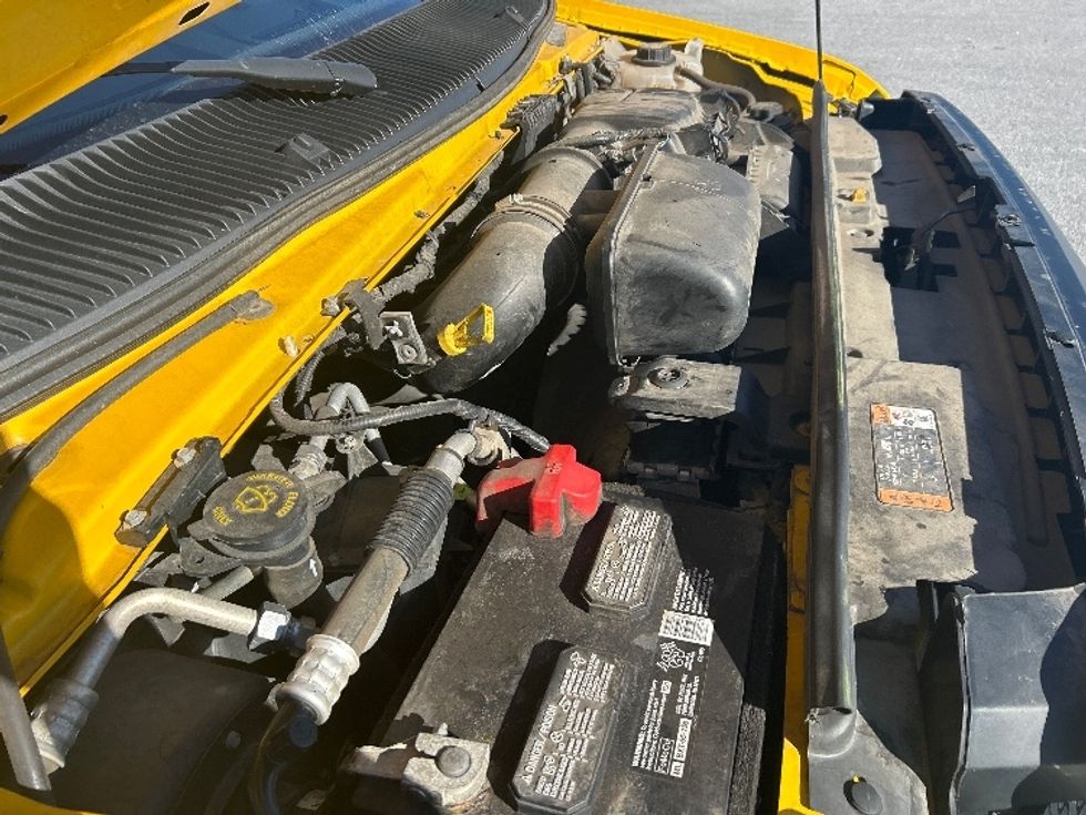 Light Duty Box Truck-Light and Medium Duty Trucks-Ford-2022-E350-Greenville-SC-97,126\n\t\tmiles-$ 30,000 - Image 23