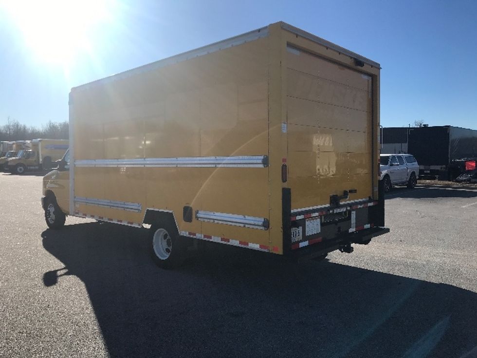 Light Duty Box Truck-Light and Medium Duty Trucks-Ford-2022-E350-Greenville-SC-97,126\n\t\tmiles-$ 30,000 - Image 6