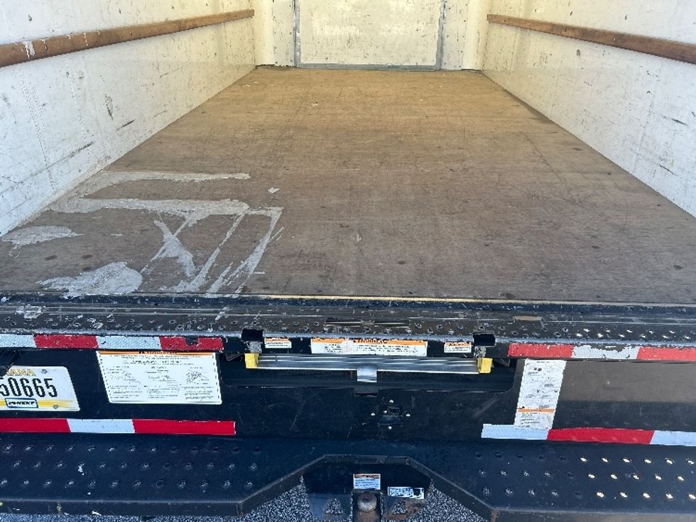 Light Duty Box Truck-Light and Medium Duty Trucks-Ford-2022-E350-Greenville-SC-97,126\n\t\tmiles-$ 30,000 - Image 8