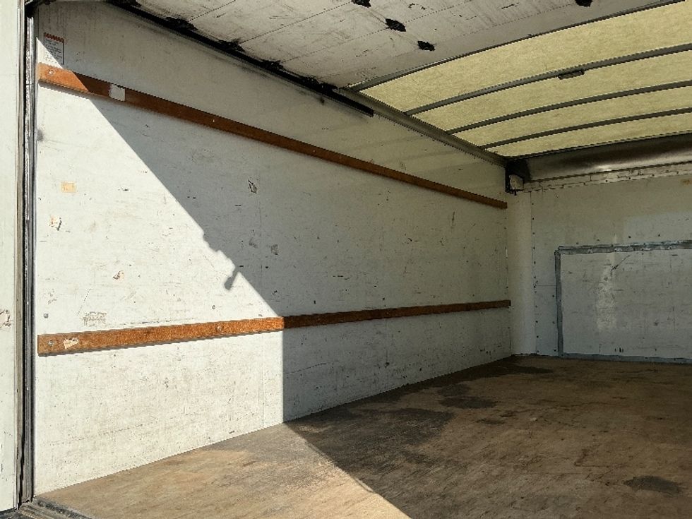 Light Duty Box Truck-Light and Medium Duty Trucks-Ford-2022-E350-Gulfport-MS-103,058\n\t\tmiles-$ 30,250 - Image 11