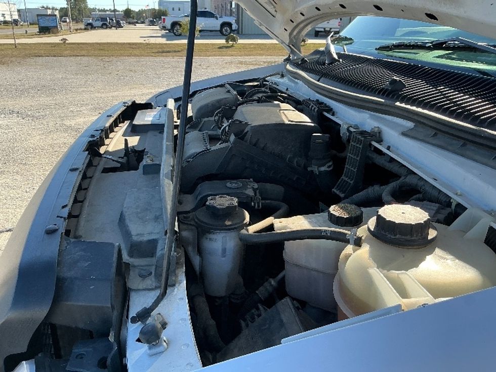 Light Duty Box Truck-Light and Medium Duty Trucks-Ford-2022-E350-Gulfport-MS-103,058\n\t\tmiles-$ 30,250 - Image 24