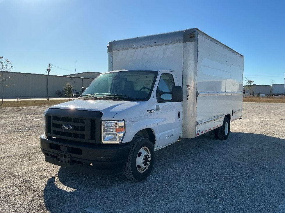Light Duty Box Truck-Light and Medium Duty Trucks-Ford-2022-E350-Gulfport-MS-103,058\n\t\tmiles-$ 30,250 - Image 3