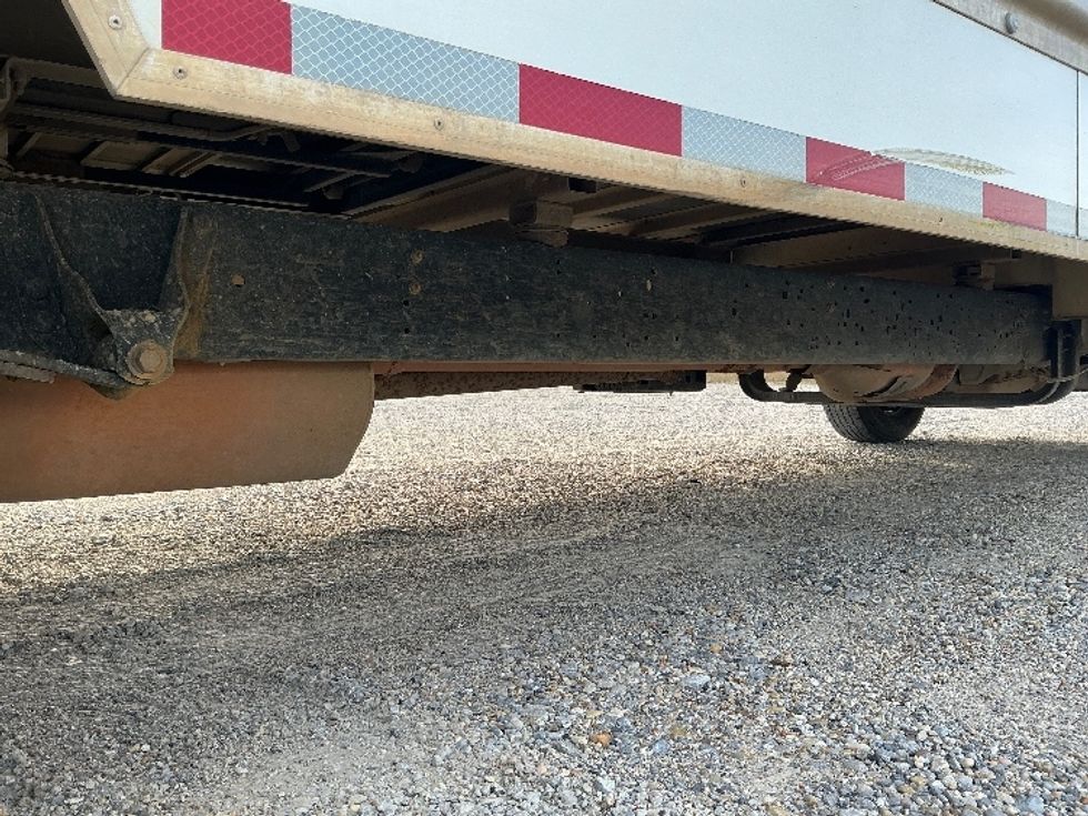 Light Duty Box Truck-Light and Medium Duty Trucks-Ford-2022-E350-Gulfport-MS-118,653\n\t\tmiles-$ 27,750 - Image 14