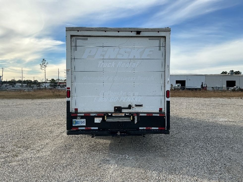 Light Duty Box Truck-Light and Medium Duty Trucks-Ford-2022-E350-Gulfport-MS-118,653\n\t\tmiles-$ 27,750 - Image 7