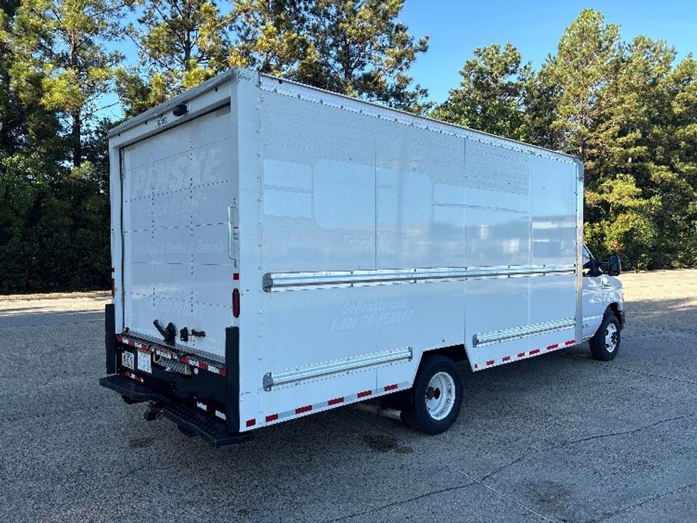 Light Duty Box Truck-Light and Medium Duty Trucks-Ford-2022-E350-Hammond-LA-145,187\n\t\tmiles-$ 24,250 - Image 12