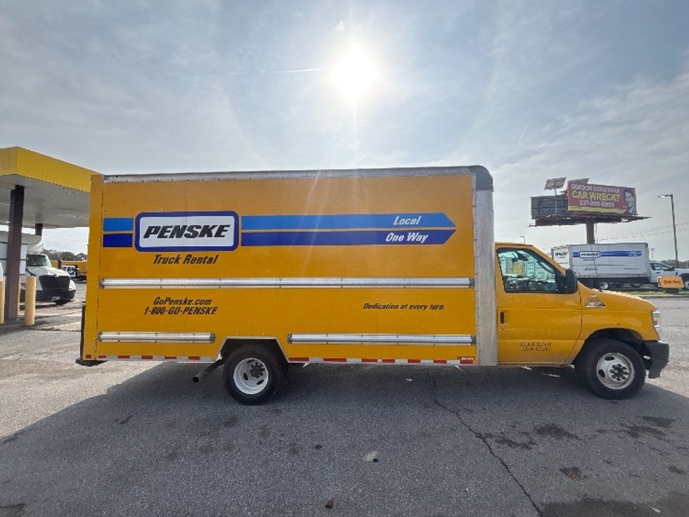 Light Duty Box Truck-Light and Medium Duty Trucks-Ford-2022-E350-Hammond-LA-79,045\n\t\tmiles-$ 34,750 - Image 15
