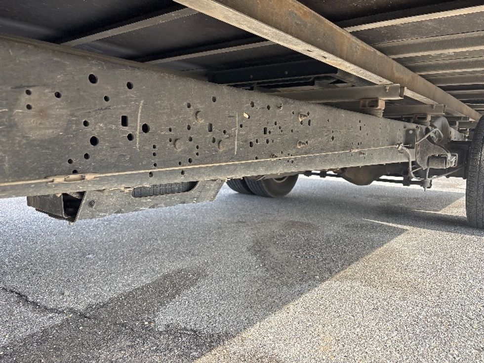 Light Duty Box Truck-Light and Medium Duty Trucks-Ford-2022-E350-Hammond-LA-79,045\n\t\tmiles-$ 34,750 - Image 5